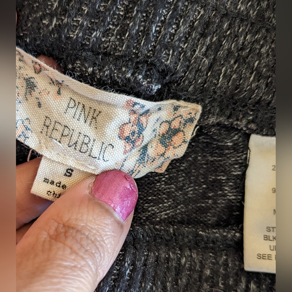 5/$25 PINK REPUBLICAN Dark Charcoal Gray Sweatpants Size Small - Picture 7 of 7